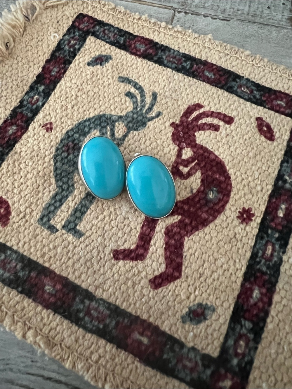 Turquoise Oval Cabochon Clip-On 925 Silver Earrings